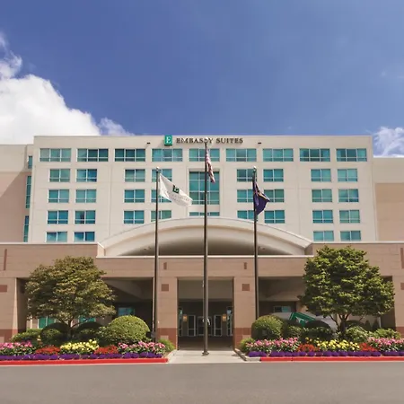 Embassy Suites By Hilton Portland Airport-3